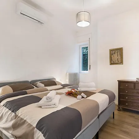 Gaia On Hill: 2br With Ac And Outdoor Space - Happy Апартаменты